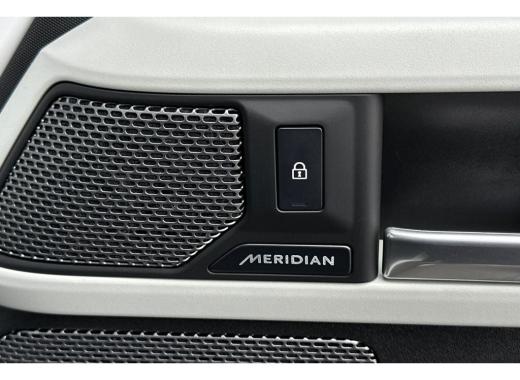 2024 White Land Rover Defender